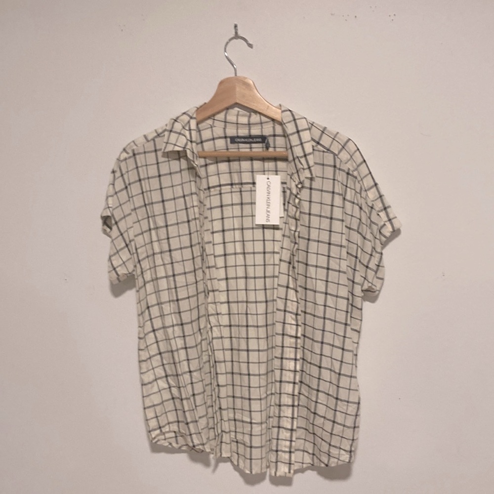 Small Black and White Flannel Polo Button Up Shirt